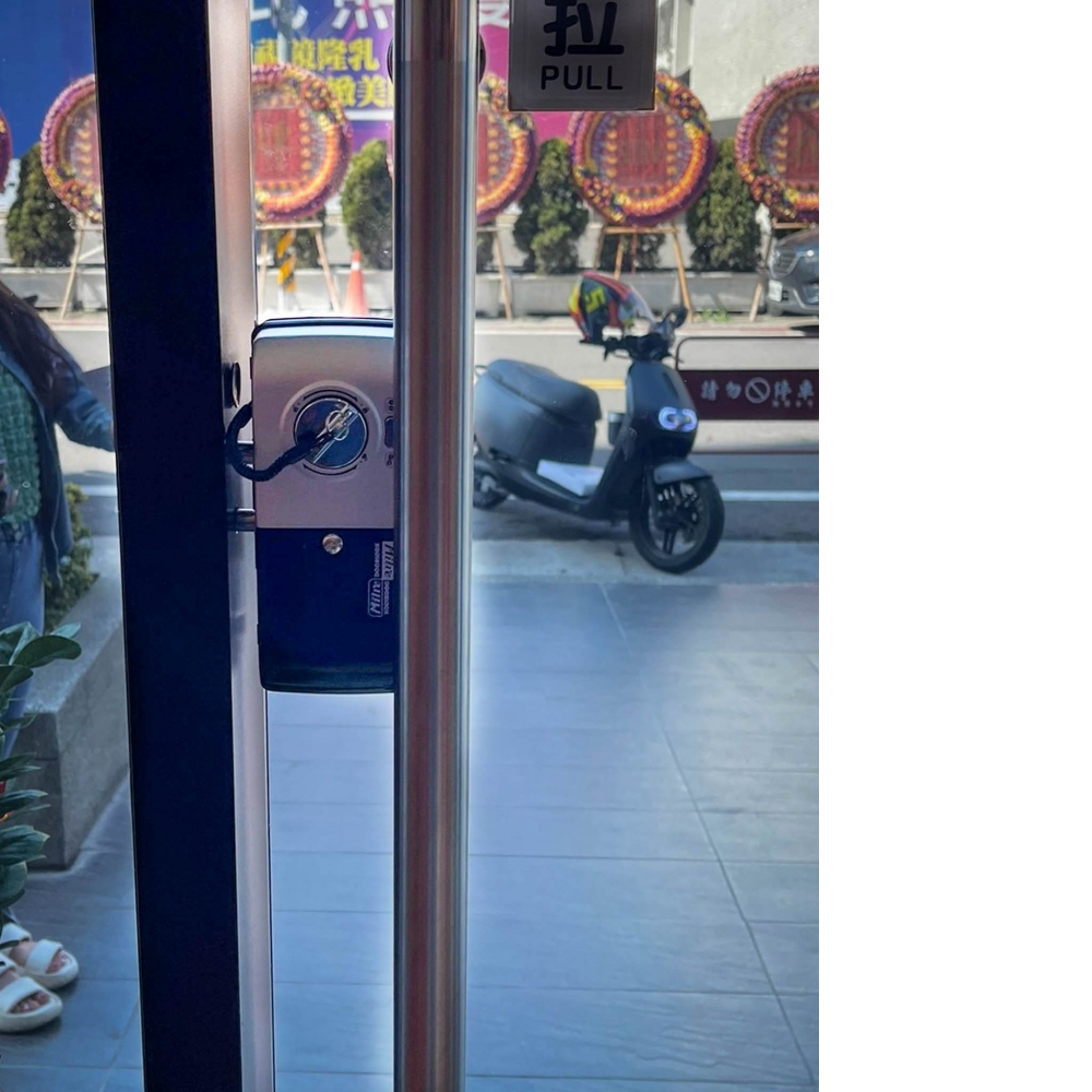 美樂MILRE 單玻璃門 輔助電子鎖 – MI260